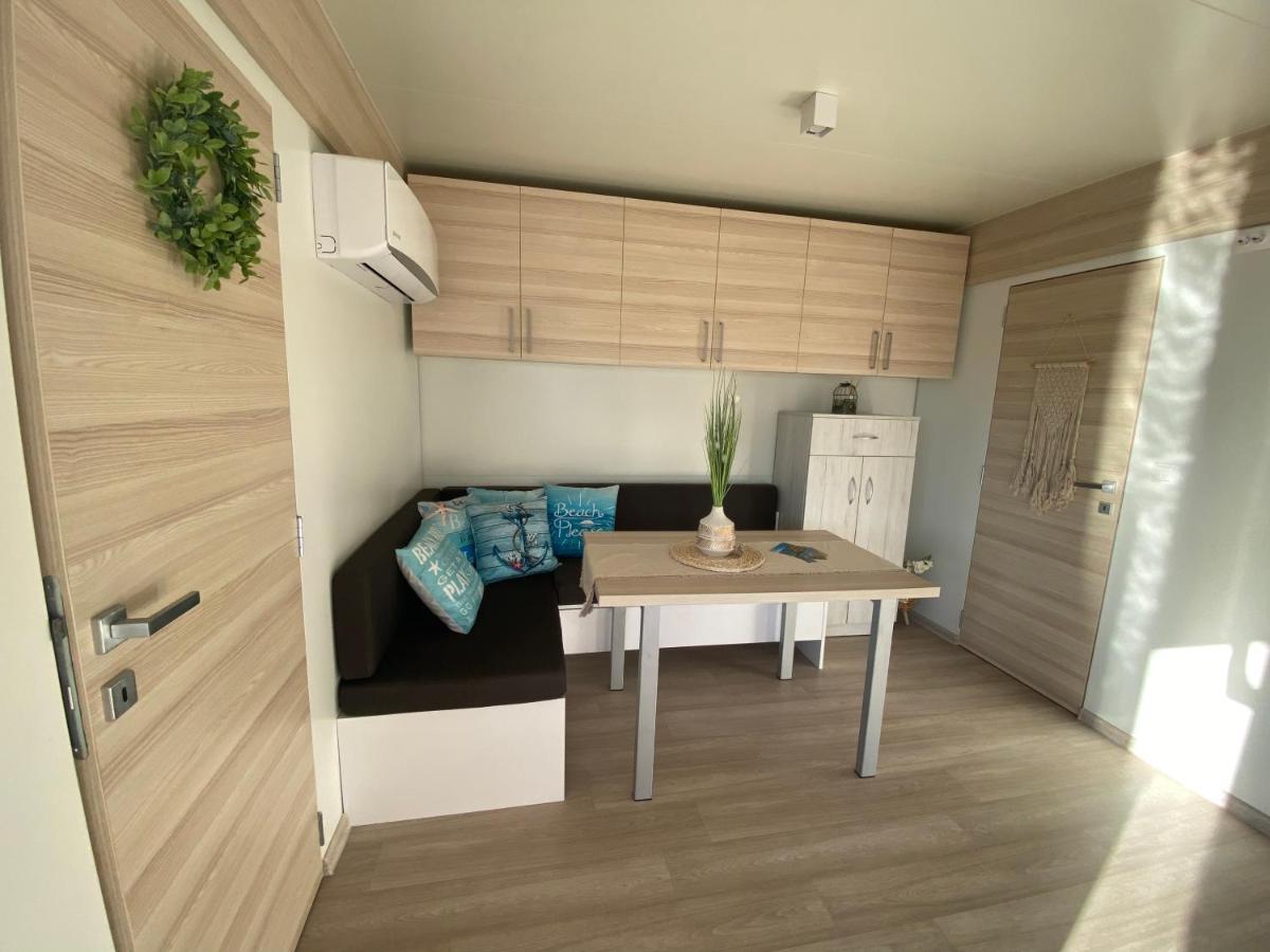 Amore Del Mare, Seaside Family Pace, Free Parking And Wifi In Camp Dalmatino Drage Exterior foto
