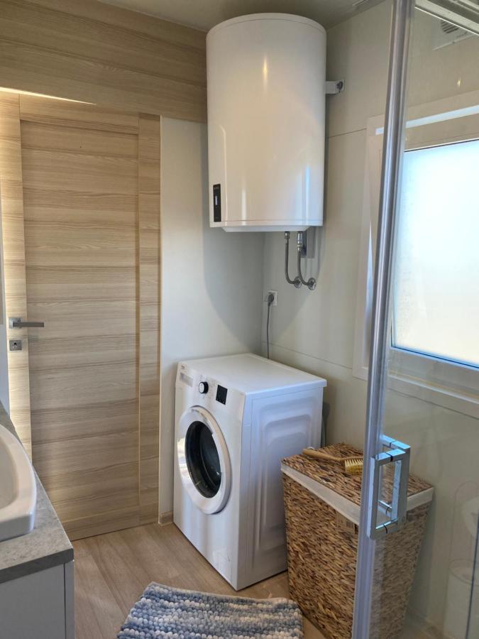 Amore Del Mare, Seaside Family Pace, Free Parking And Wifi In Camp Dalmatino Drage Exterior foto