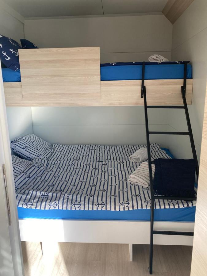 Amore Del Mare, Seaside Family Pace, Free Parking And Wifi In Camp Dalmatino Drage Exterior foto